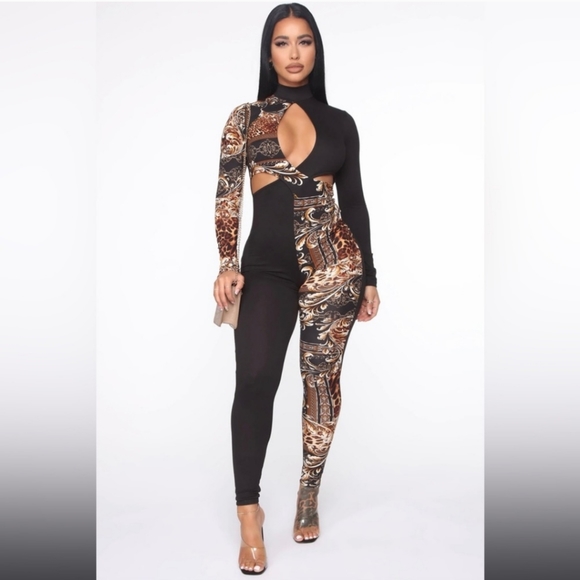 Keep on the heels jumpsuit - Picture 1 of 2